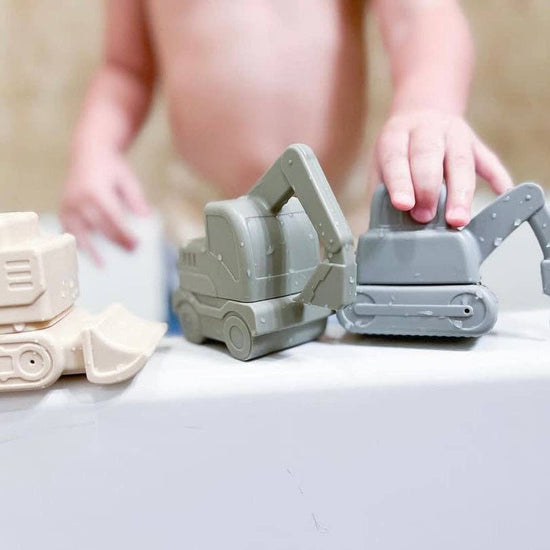 Grant’s Truck Water Toys