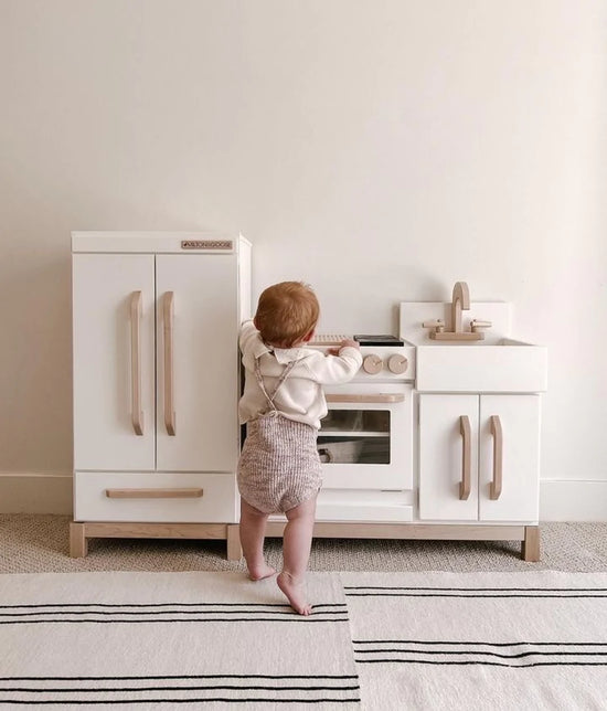 Essential Play Kitchen - White
