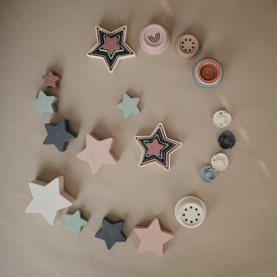 Nesting Stars Toy